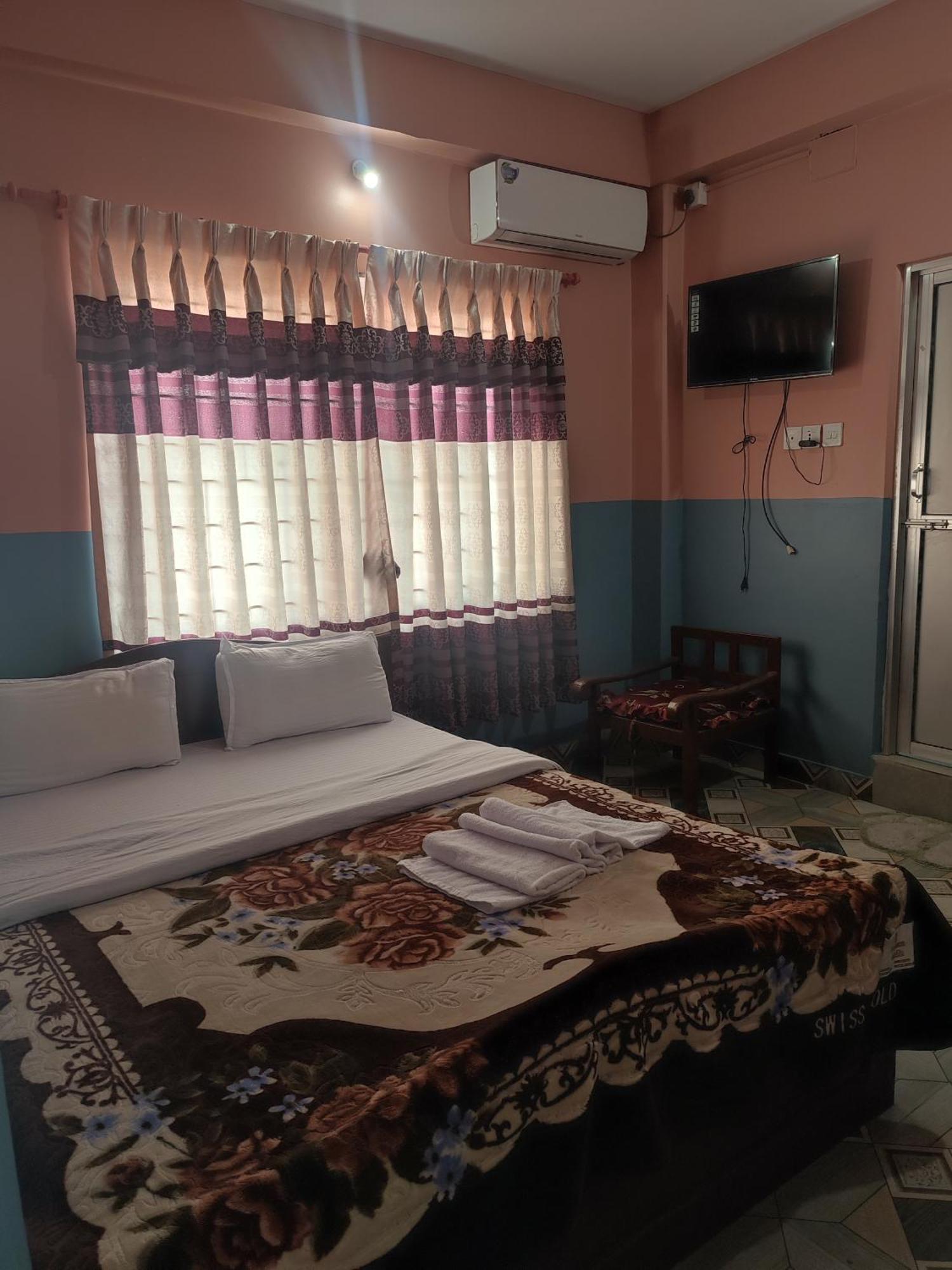 Krishna Inn Pokhara Extérieur photo